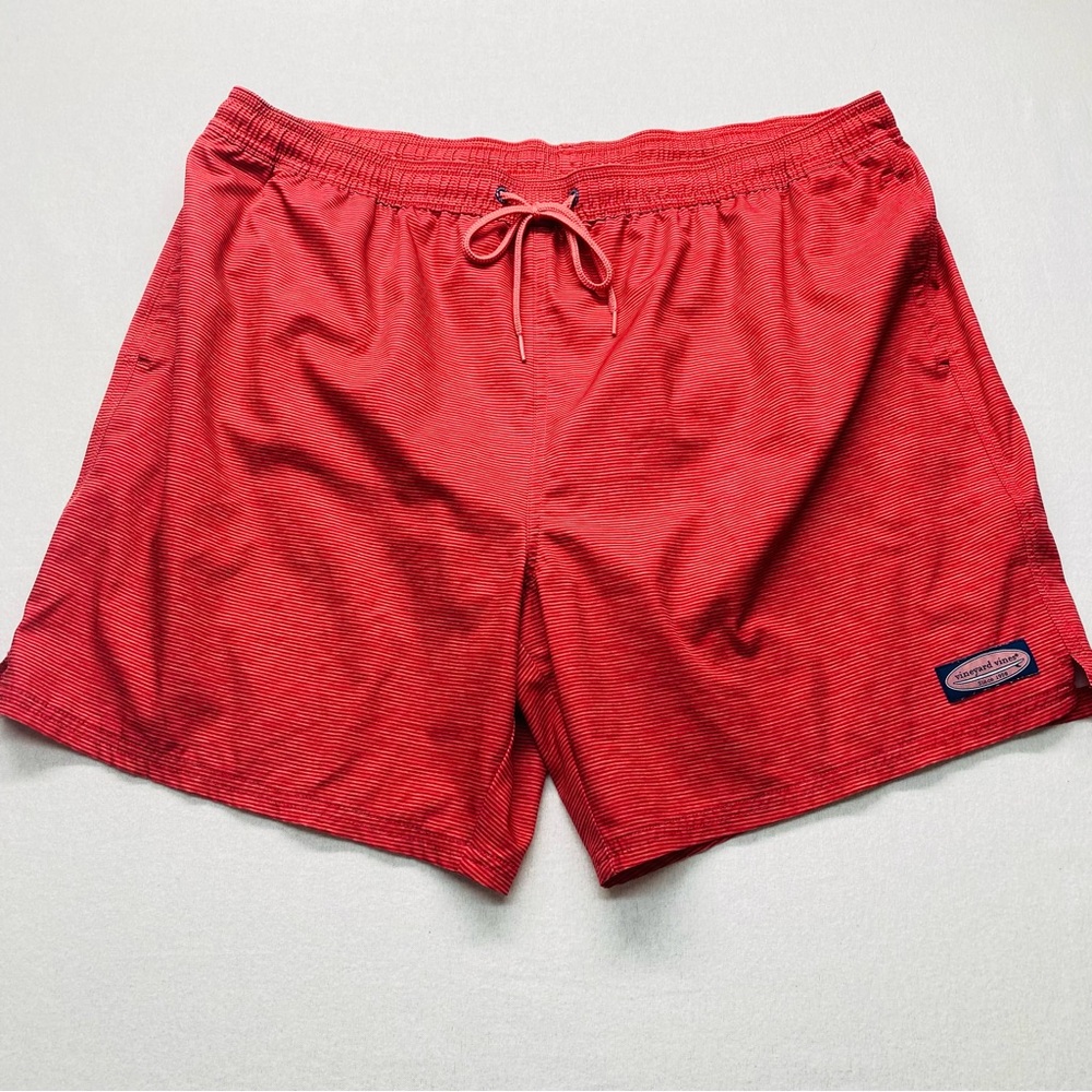 Vineyard Vines Men's 2XL Swimming Trunks Red Striped Drawstring Elastic Waist